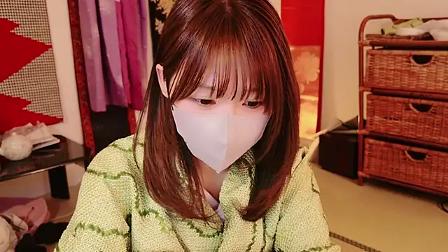 Snapshot of Yui-Ch chatting on January 8, 4:44 pm Yui-Ch online show from January 8, 4:44 pm
