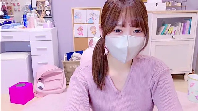 Snapshot of Yui-Ch chatting on January 15, 12:36 pm Yui-Ch online show from January 15, 12:36 pm