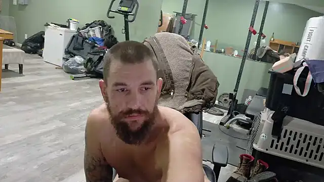 Snapshot of Armyexhibitionistvet chatting on March 22, 12:49 am Armyexhibitionistvet online show from March 22, 12:49 am