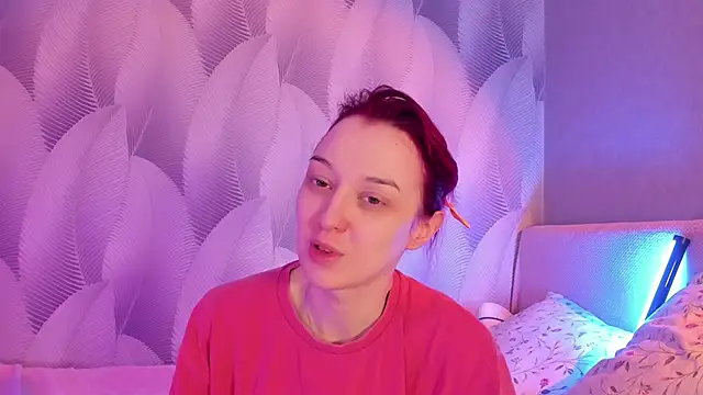 Snapshot of CrystalRey chatting on March 18, 4:58 am CrystalRey online show from March 18, 4:58 am