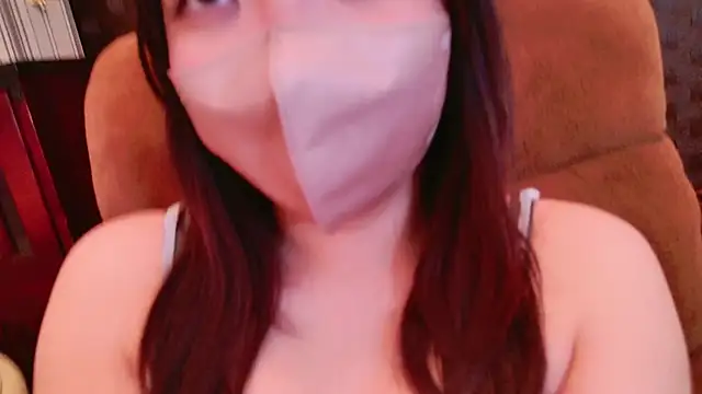 Snapshot of pyon_kawa chatting on February 2, 9:51 am pyon kawa online show from February 2, 9:51 am