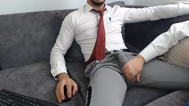 Naughtb0y online show from July 10, 10:40 am