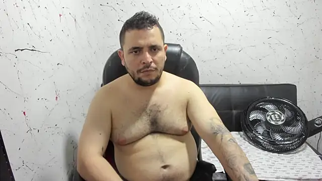 Snapshot of _ace_ventura chatting on September 23, 6:05 am ace ventura online show from September 23, 6:05 am