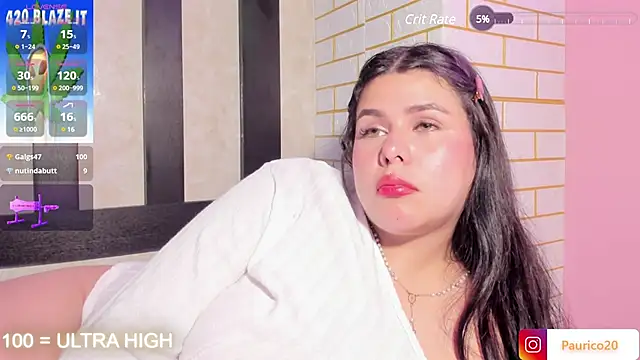 Snapshot of Putipaula3 chatting on December 19, 1:50 am Putipaula3 online show from December 19, 1:50 am