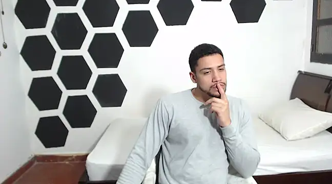 Snapshot of Jhors__Collens chatting on January 31, 4:25 am Jhors Collens online show from January 31, 4:25 am