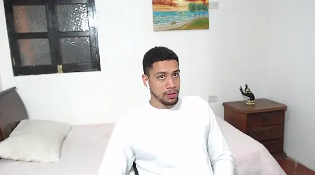 Snapshot of Jhors__Collens chatting on February 13, 1:40 am Jhors Collens online show from February 13, 1:40 am