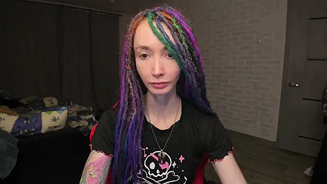 Roxy Silver online show from December 27, 10:59 pm