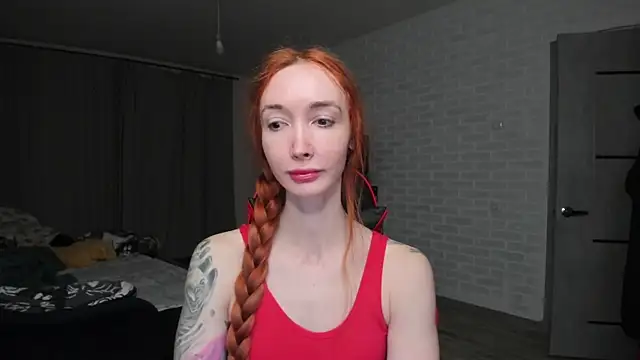 Roxy Silver online show from December 4, 7:11 pm