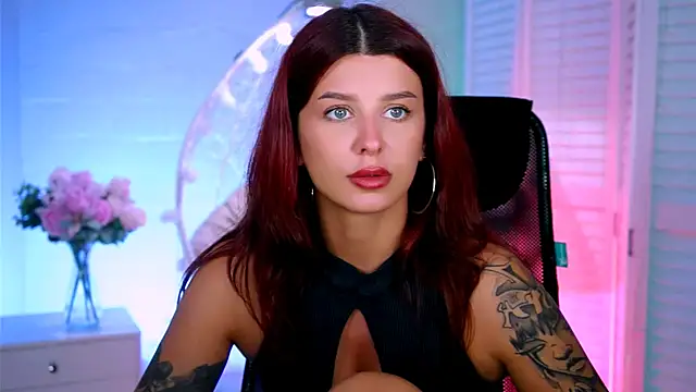 Snapshot of NicoleMun chatting on November 12, 12:27 pm NicoleMun online show from November 12, 12:27 pm