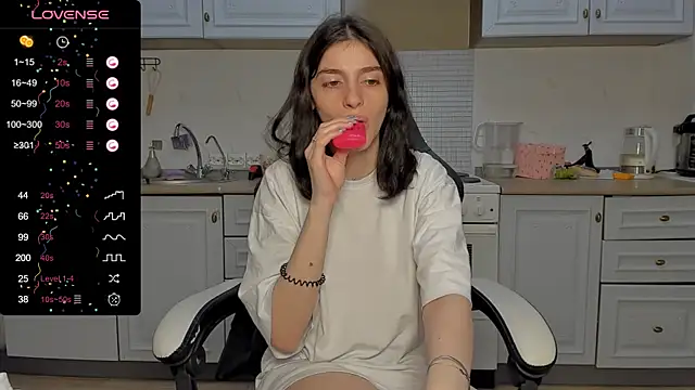 broosnica1 online show from February 22, 6:41 pm