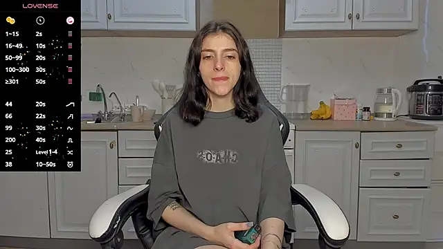 broosnica1 online show from February 27, 8:39 am