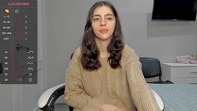 broosnica1 online show from December 15, 9:24 am