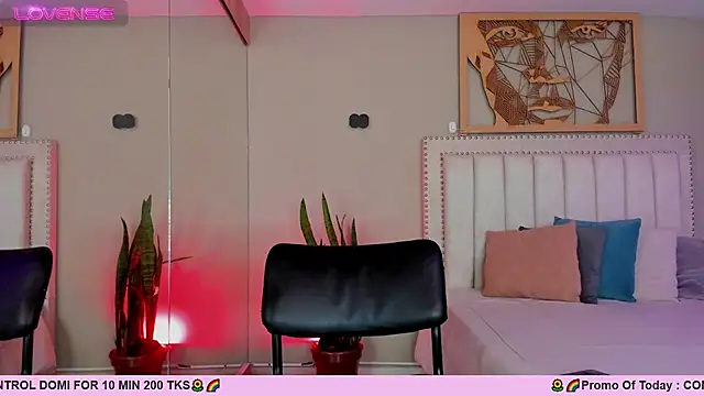 Snapshot of _AlejaCruz_ chatting on February 22, 7:36 pm AlejaCruz online show from February 22, 7:36 pm