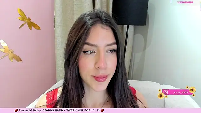 Snapshot of _AlejaCruz_ chatting on March 13, 11:05 pm AlejaCruz online show from March 13, 11:05 pm