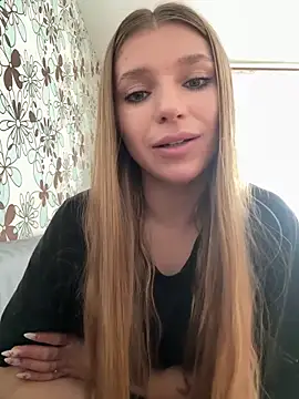 adel secret online show from February 16, 1:07 pm