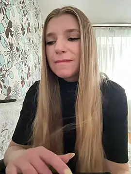adel secret online show from April 30, 11:05 am