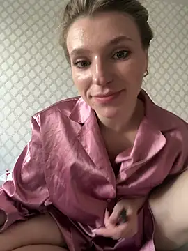 adel secret online show from June 19, 1:15 pm