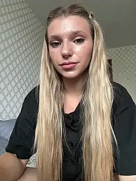 adel secret online show from July 14, 11:16 am