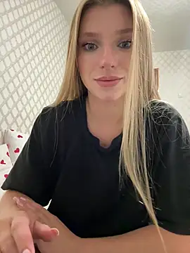 adel secret online show from July 27, 8:38 pm