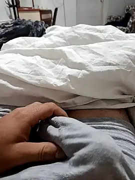 Snapshot of serkanhrc chatting on October 18, 9:15 pm serkanhrc online show from October 18, 9:15 pm