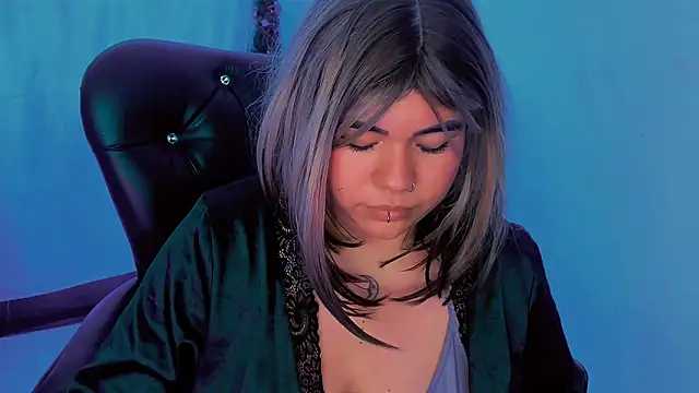 Samanta cutee online show from February 8, 2:38 pm