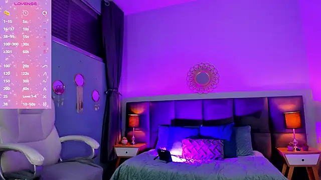 Snapshot of Lissy__Dream chatting on November 21, 11:25 pm Lissy Dream online show from November 21, 11:25 pm