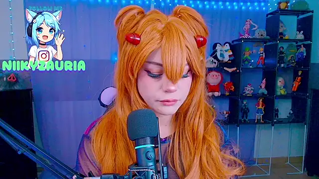  niiky online show from November 12, 11:10 am