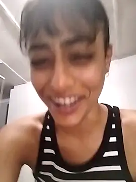 cleopatra-phaedra online show from December 13, 5:43 pm