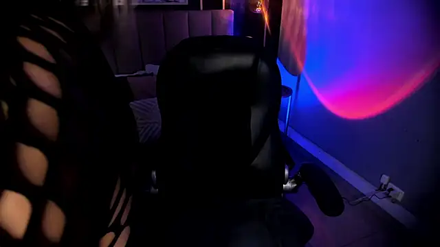 Violetta Nur online show from January 15, 5:08 am