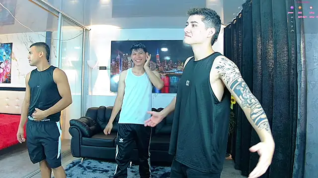 Snapshot of Boysgang_sex chatting on March 22, 11:46 am Boysgang sex online show from March 22, 11:46 am