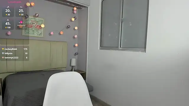 ema saenz online show from February 19, 10:42 pm