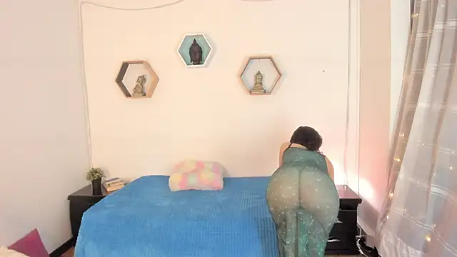 Snapshot of Paloma_victory chatting on February 19, 9:03 pm Paloma victory online show from February 19, 9:03 pm