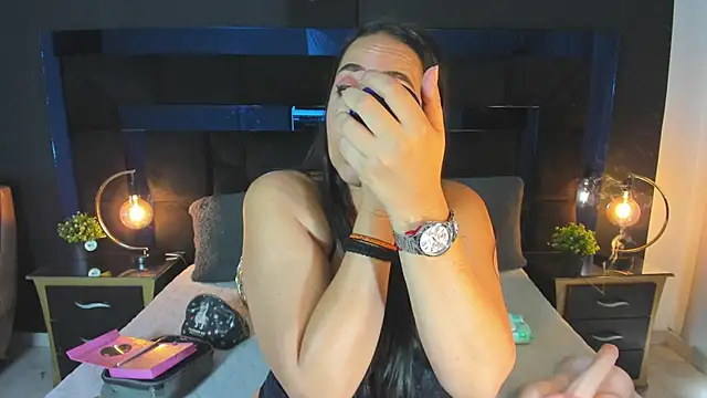 MayraVegas online show from February 12, 1:06 pm