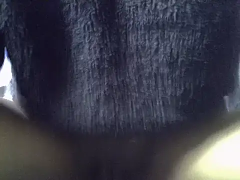 Snapshot of Elbony_ray chatting on October 17, 9:01 am Elbony ray online show from October 17, 9:01 am