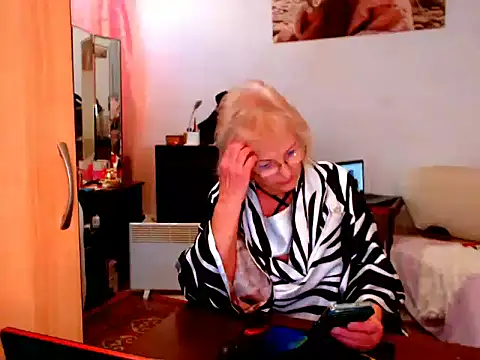 Natali7634 online show from February 8, 10:39 am