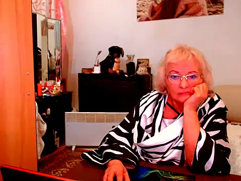 Natali7634 online show from February 8, 6:12 pm