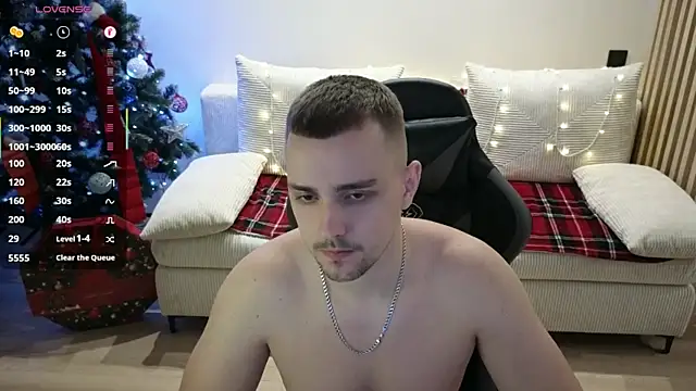 Larstar01 online show from December 20, 10:50 pm