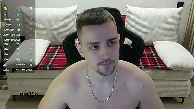 Larstar01 online show from March 8, 6:44 pm