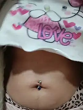 tiffani  love online show from July 18, 9:02 am