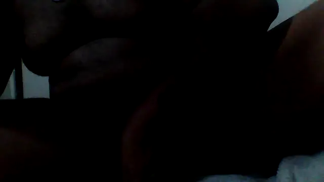 Snapshot of bigdick5157 chatting on October 24, 11:50 am bigdick5157 online show from October 24, 11:50 am