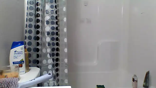 Snapshot of bigdick5157 chatting on November 7, 11:38 pm bigdick5157 online show from November 7, 11:38 pm