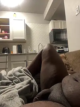 Snapshot of bigdick5157 chatting on November 20, 10:37 am bigdick5157 online show from November 20, 10:37 am