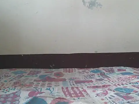 Snapshot of triangle0623 chatting on November 3, 8:37 am triangle0623 online show from November 3, 8:37 am