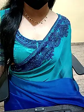 Snapshot of Nithya_05 chatting on September 15, 5:07 am Nithya 05 online show from September 15, 5:07 am