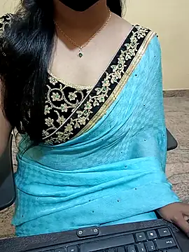 Snapshot of Nithya_05 chatting on September 24, 5:11 am Nithya 05 online show from September 24, 5:11 am