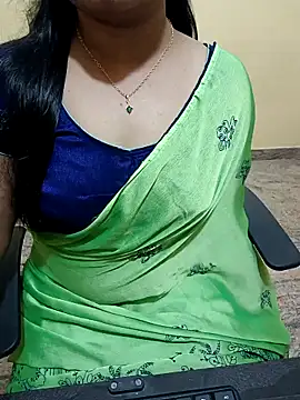 Snapshot of Nithya_05 chatting on September 26, 6:28 am Nithya 05 online show from September 26, 6:28 am