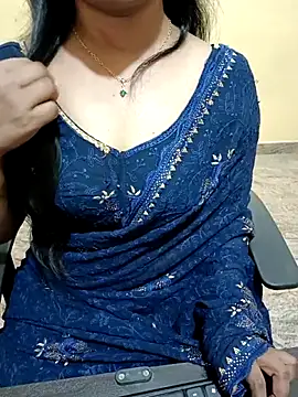 Snapshot of Nithya_05 chatting on October 11, 6:39 pm Nithya 05 online show from October 11, 6:39 pm