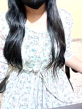 Snapshot of Nithya_05 chatting on October 14, 5:03 pm Nithya 05 online show from October 14, 5:03 pm