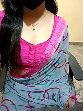 Snapshot of Nithya_05 chatting on October 16, 6:25 am Nithya 05 online show from October 16, 6:25 am