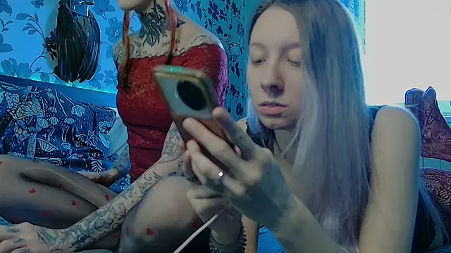 Snapshot of Littlespacemouse chatting on January 14, 6:34 am Littlespacemouse online show from January 14, 6:34 am